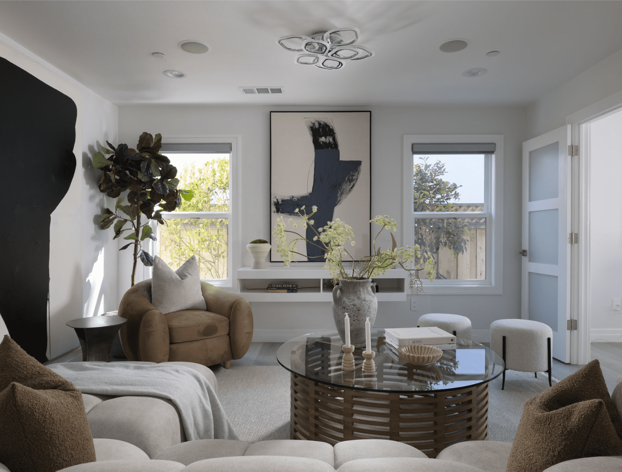320 Chester Living Room